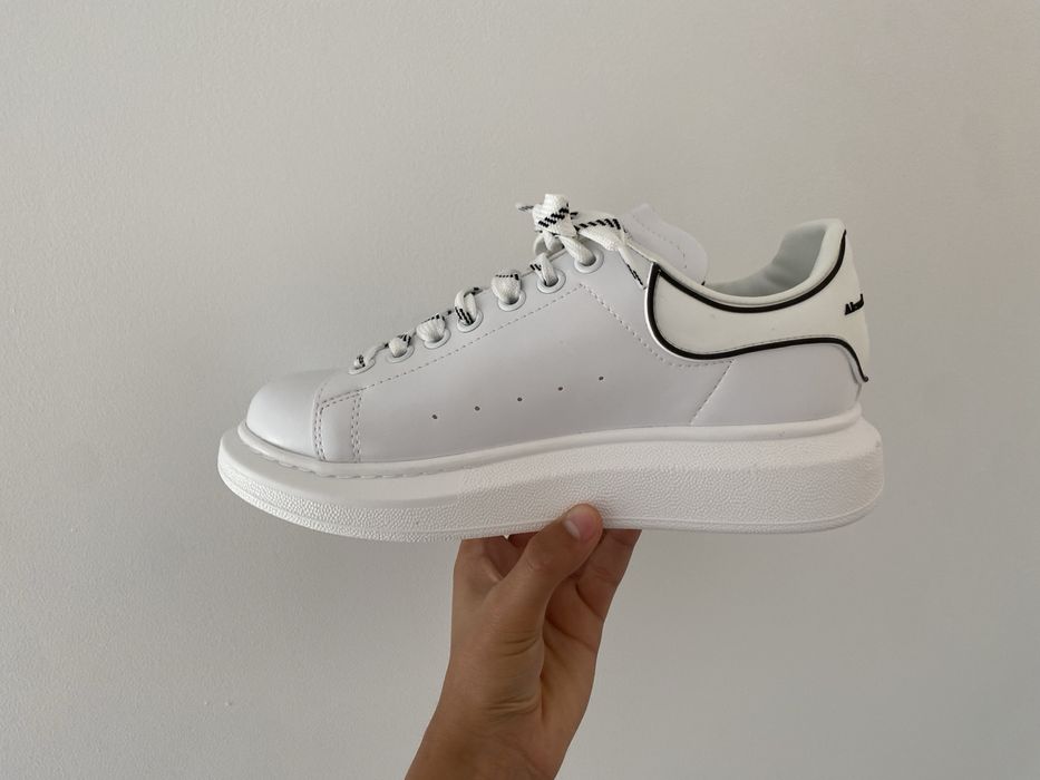 Alexander Mcqueen