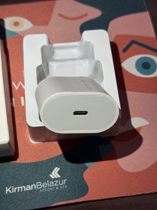Adaptor USB-C 35W iPhone 17 Power Adapter – nou