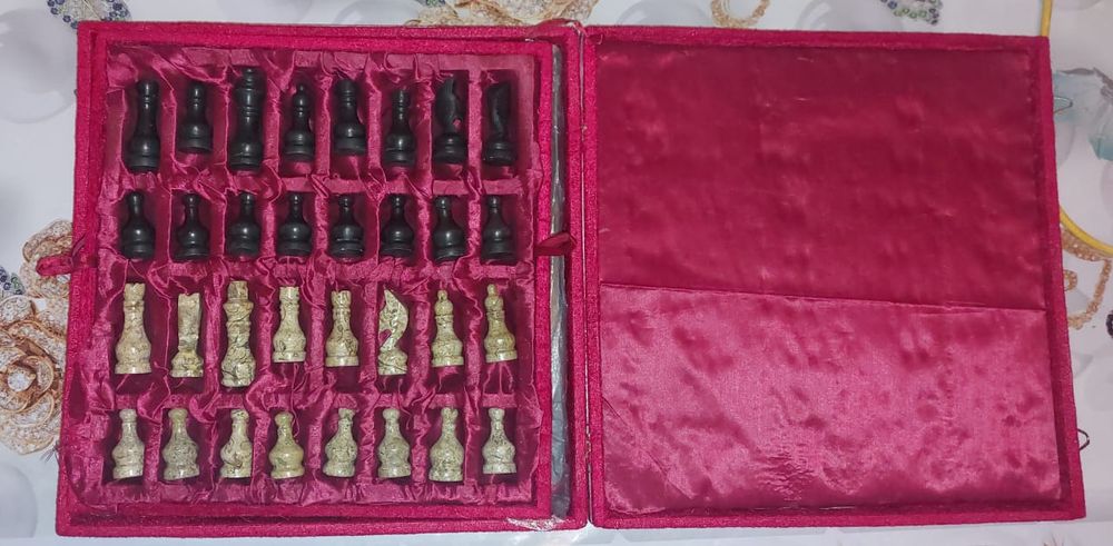 Мраморный шахматы