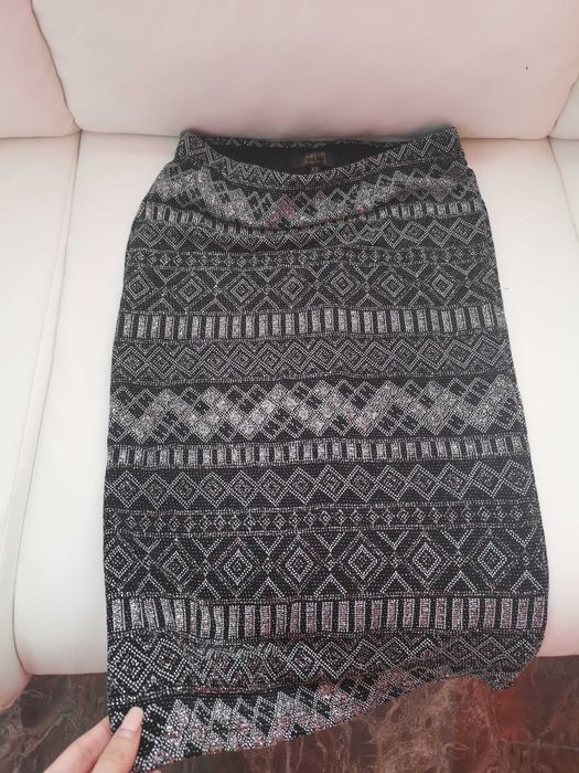 дамска пола с брокат