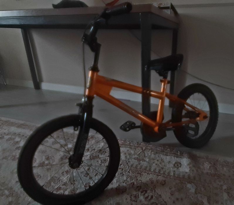 Продам детский бмх (прочитай те описание)