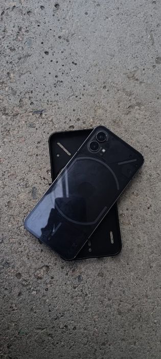 Nothing phone (1) 8+8/256 гб есть обмен