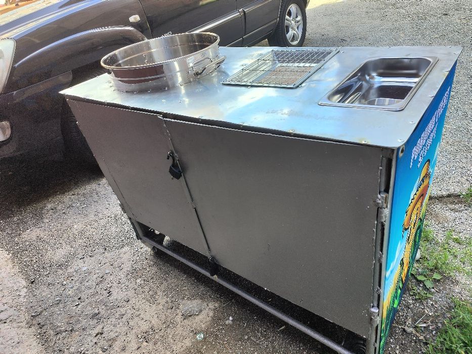 Stand/Masă/ Tonetă Porumb fiert și copt