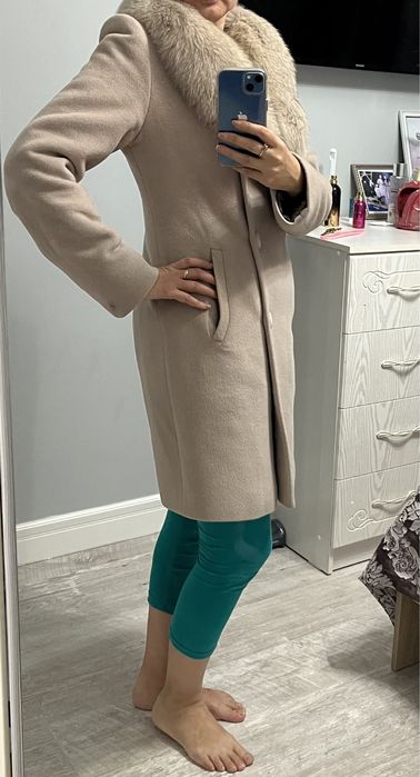 Продам зимнее пальто