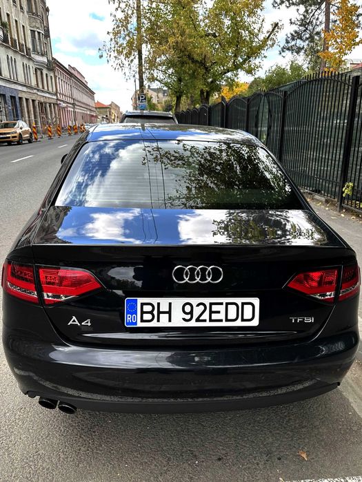 Audi A4 B8 - 1.8 TFSI 160cp - Multitronic 8+1 - BiXenon - CarPlay
