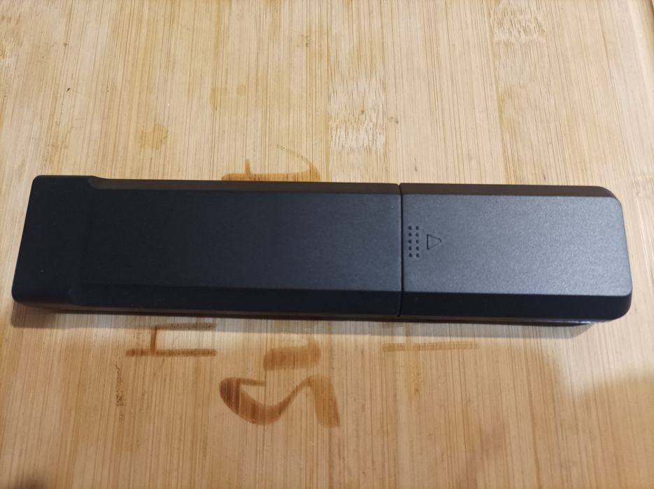 Продавам дистанционно управление за Sony и  Yamaha