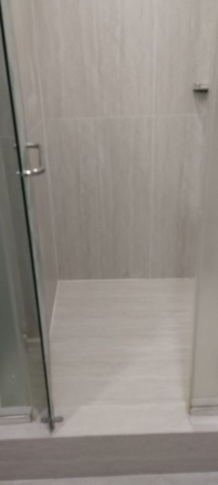 Укладка кафеля, керамогранит, ламинат