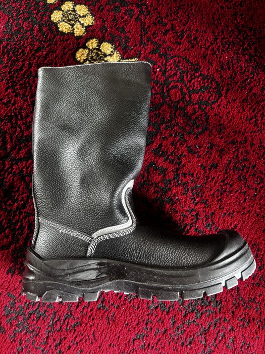 Сапоги из натуральной кожи