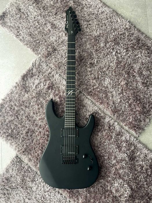 Chitara Harley benson