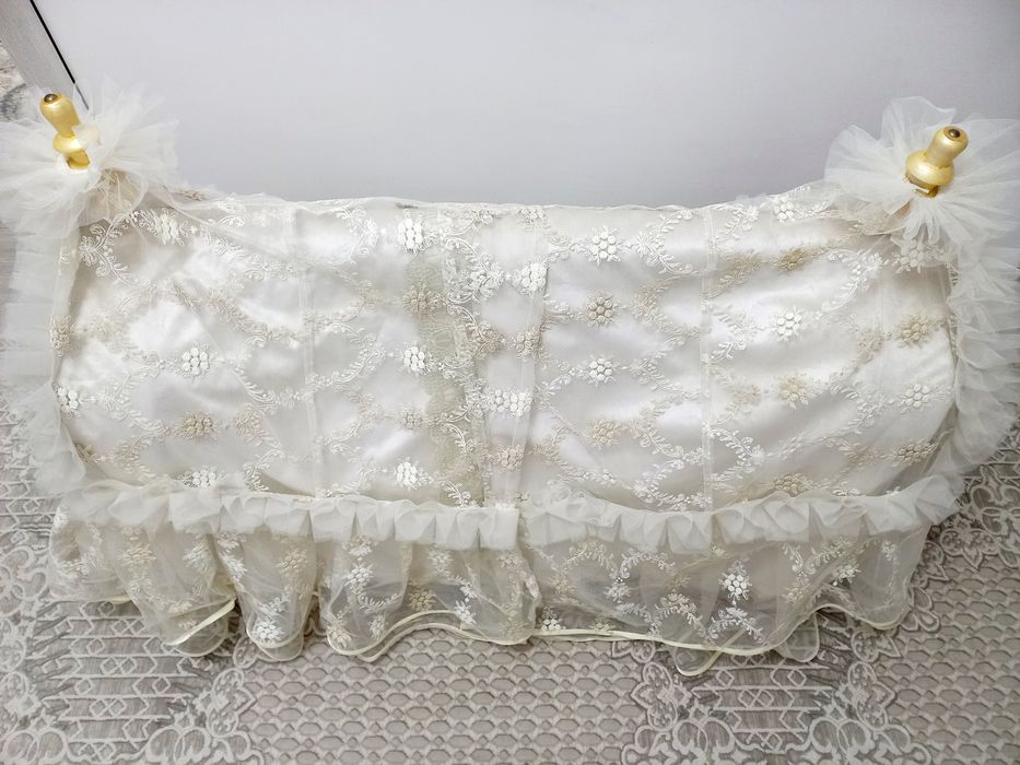 Бешик сотилади комплект