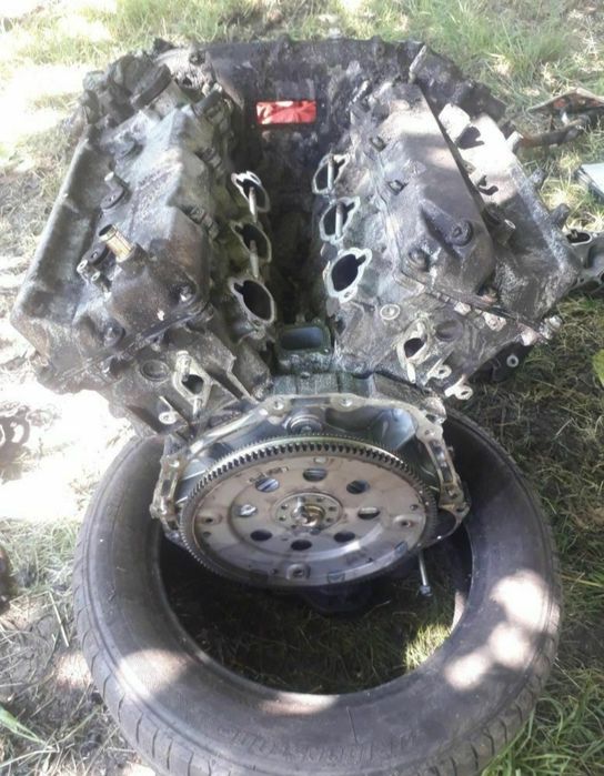 Части от Нисан патфайндер 3.5 v6 220k.c VQ35DE / Nissan Pathfinder