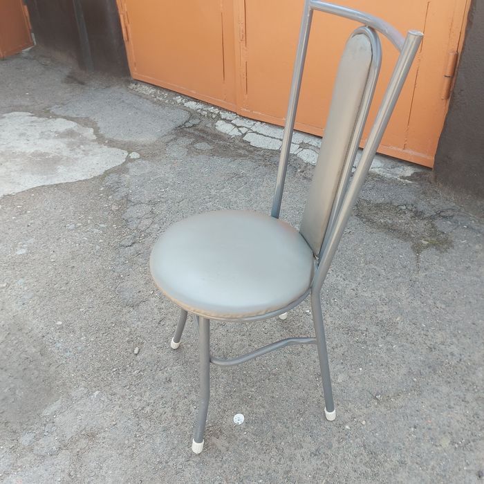 Стул фирмы ZETTA.