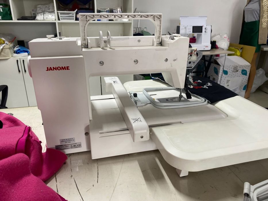 Janome Memory Craft 500E