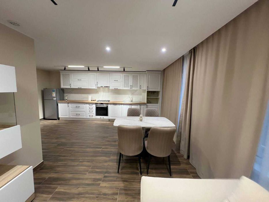 Дава се под наем Двустаен апартамент в София, Левски - 80 кв.м за 400 € - Снимка #1