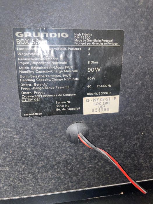 Linie Grundig din colectia personala, perfect funcțională, cu telecoma