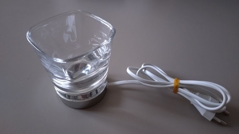Statie de încărcare cu pahar Philips