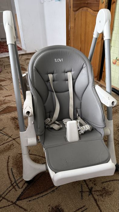 Продам детский стульчик для кормления