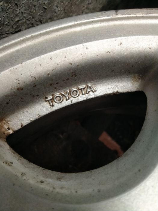 Продам титановый диск на camry