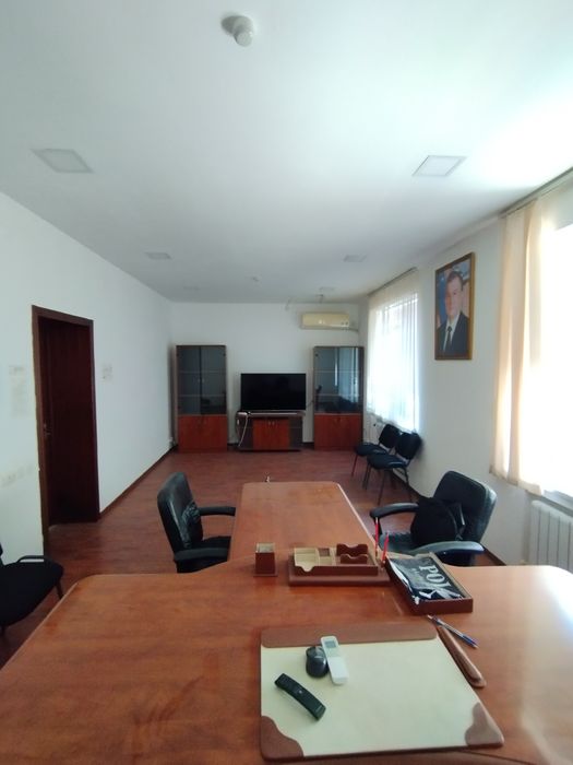 Сдается в аренду 1-этаж офис