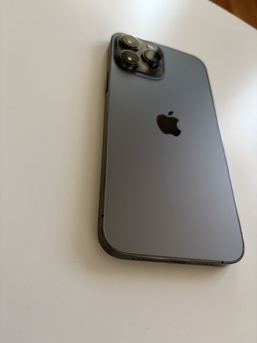 iPhone 13 pro max 100% battery