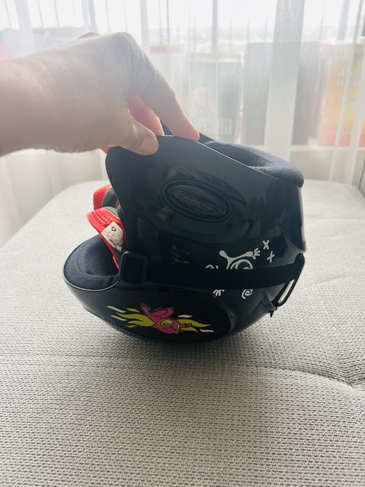 Детска предпазна каска