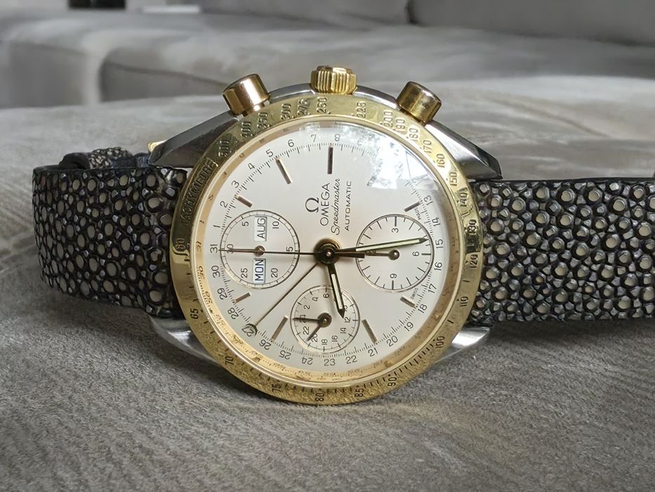 Omega Speedmaster Triple Date Automatic