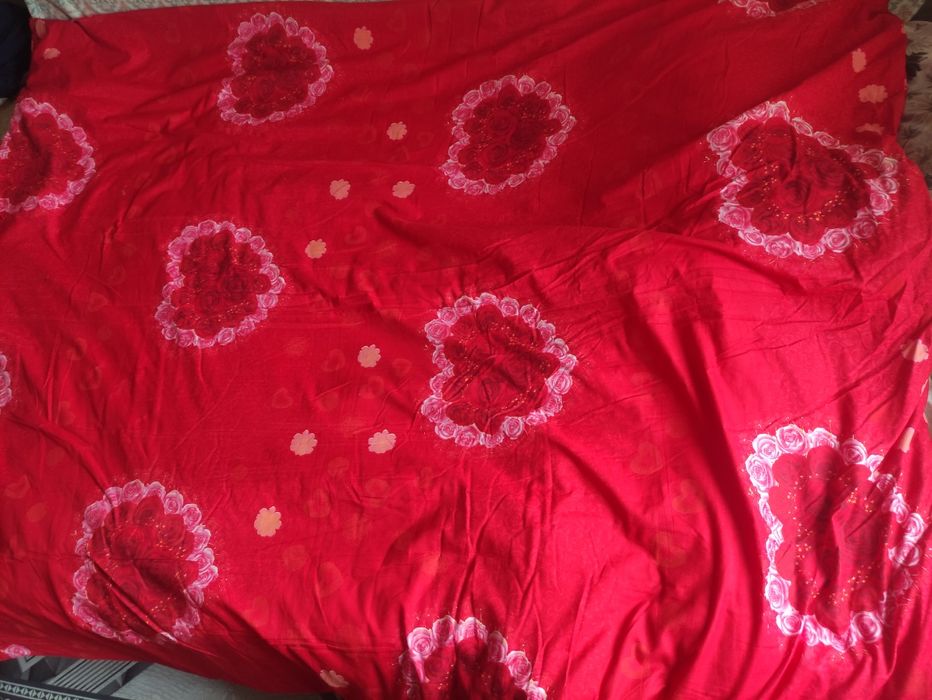 Одеяла новые теплые