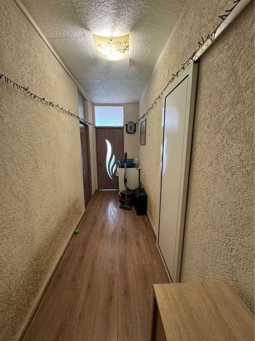 Продава се Тристаен апартамент в Шумен, Херсон - 89 кв.м за 1547 €/кв.м - Снимка #1