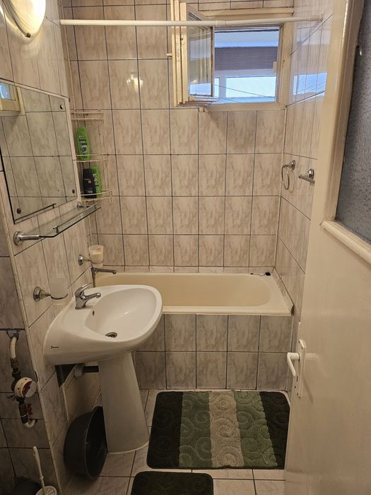 Închiriez apartament 2 cam. Colentina/Tei (lângă Secția 7).