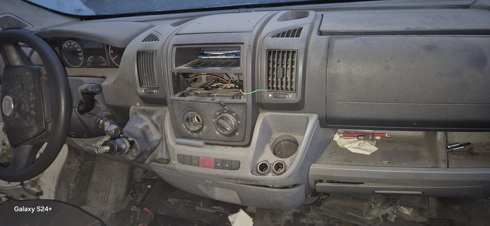 Dezmembram Fiat Ducato 2.2 euro 4 cod4HV a.f. 2007