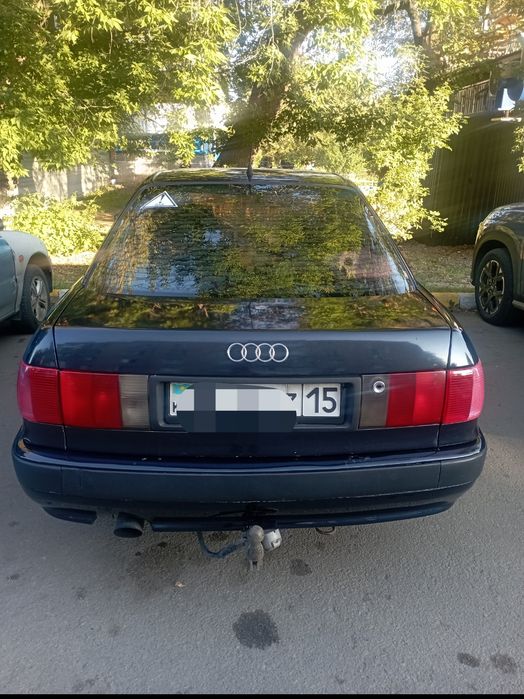 Продам Audi В4 1994г