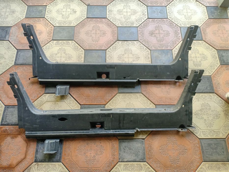 Mersedes.210 Ковролан багажника.