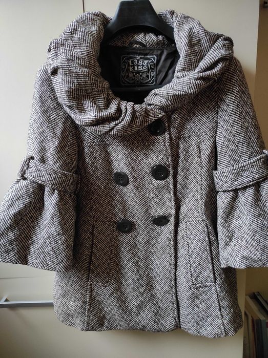 Дамско късо палто, 3/4 ръкав, ефектна кройка, шал яка, р-р S