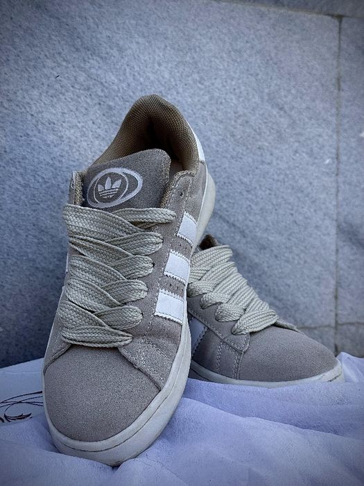 Krasovka adidas qiz bolalar uchun (jenskiy)