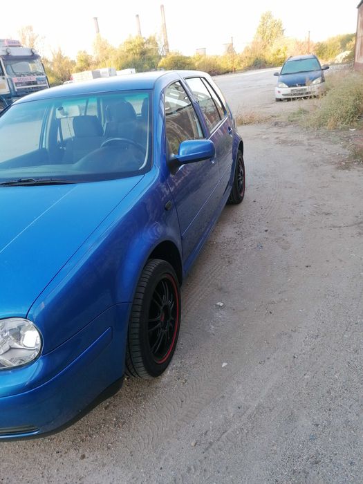 Vând golf 4 foarte bun!