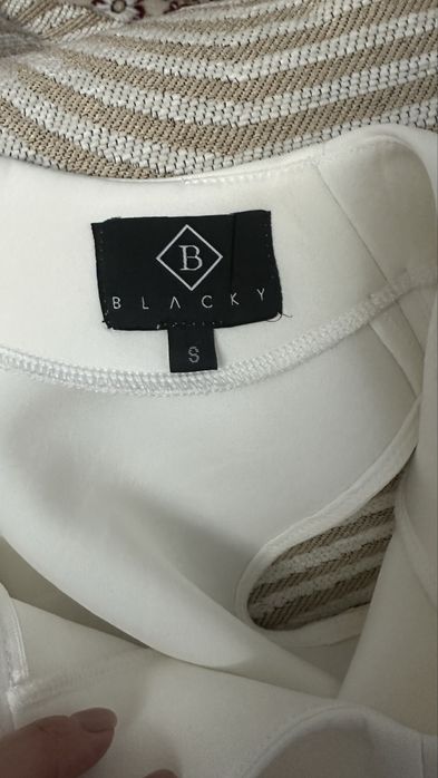 Продам платье нарядное