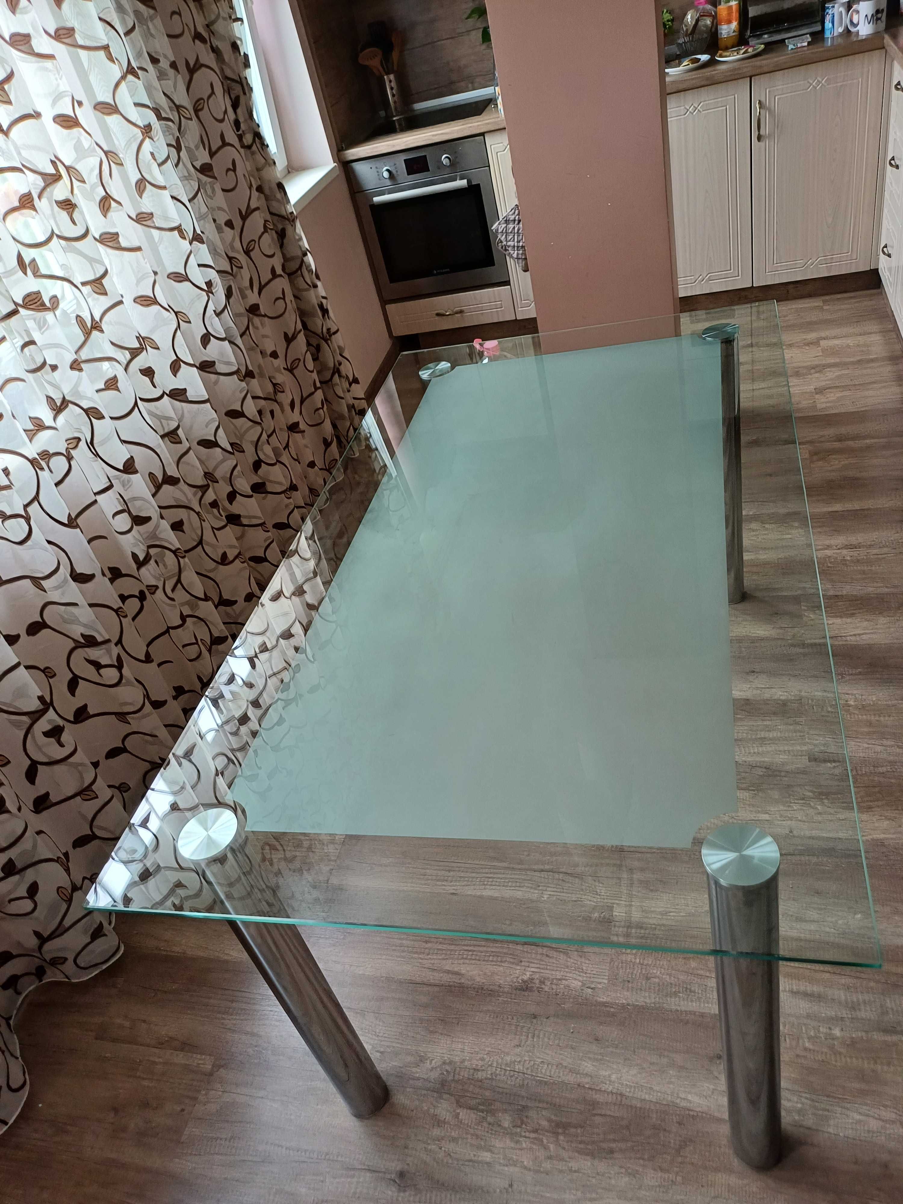 Трапезна маса стъкло гр. Ямбол Граф Игнатиев • OLX.bg