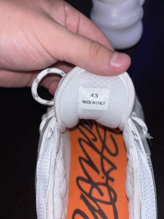 versace chain reaction white