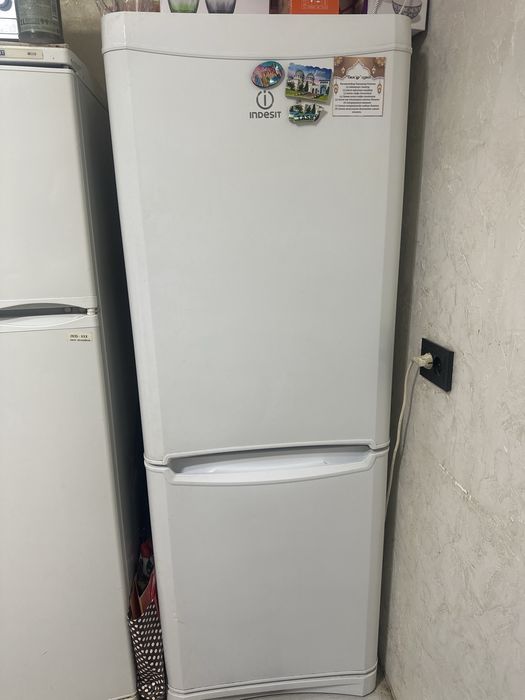 Холодильник сатылады!