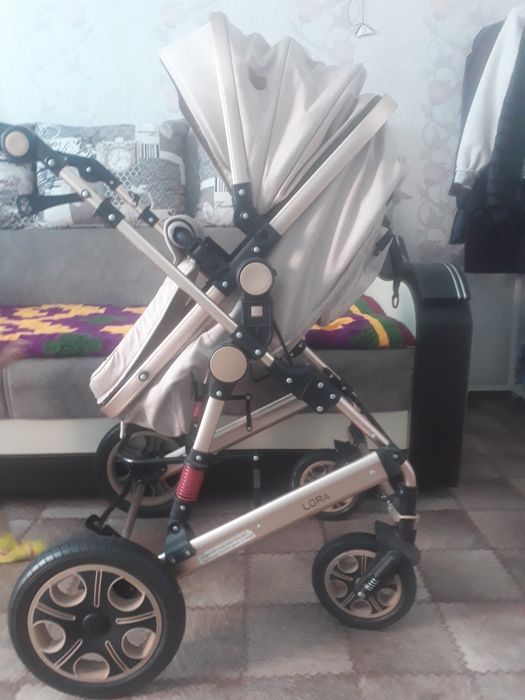 Продам коляску-трансформер