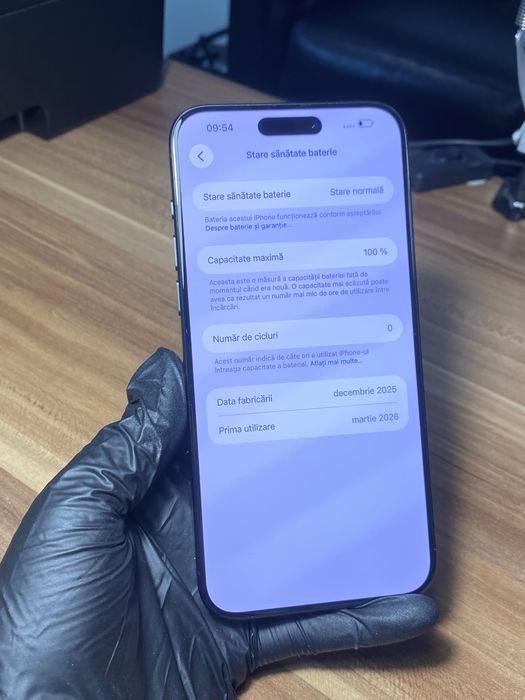 iPhone 15 Pro Max • 256 GB • Black Titanium