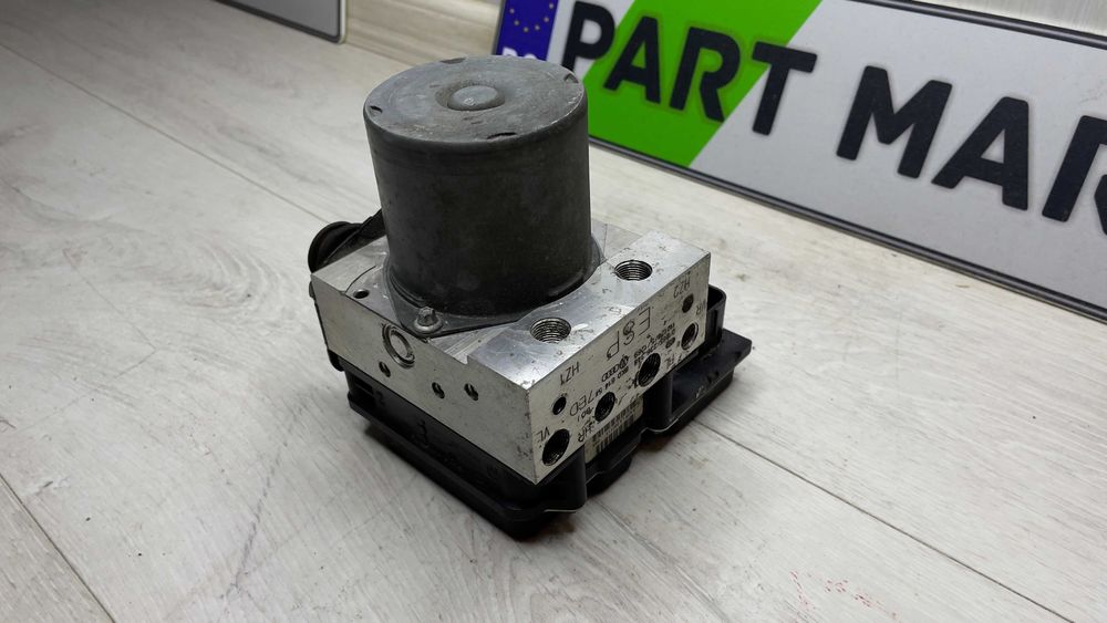 ABS помпа AUDI A4 A5 8K0907379BF