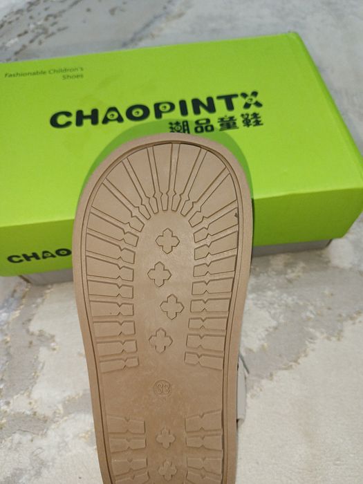 Сандали новые полузамша