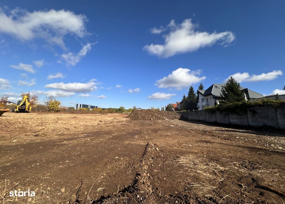 1000mp in Cartier Pădurea Băneasa (Drumul Muntele Găina) - proprietar