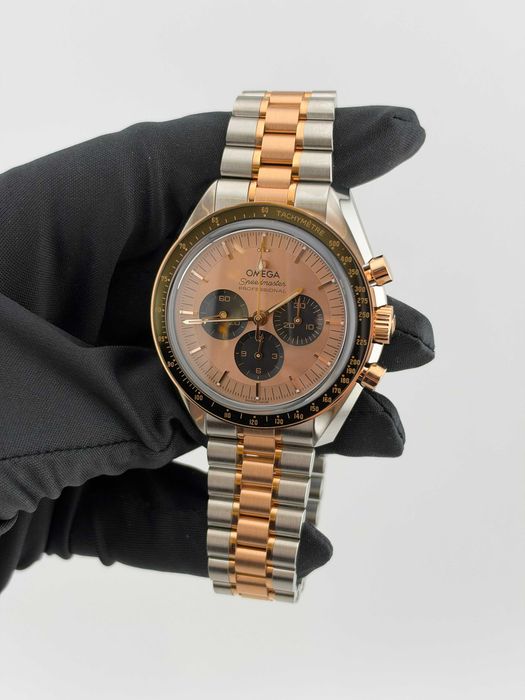 Наручные часы Omega Speedmaster