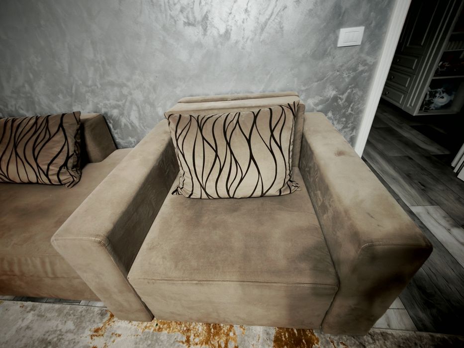 Colțar și fotolii extensibile