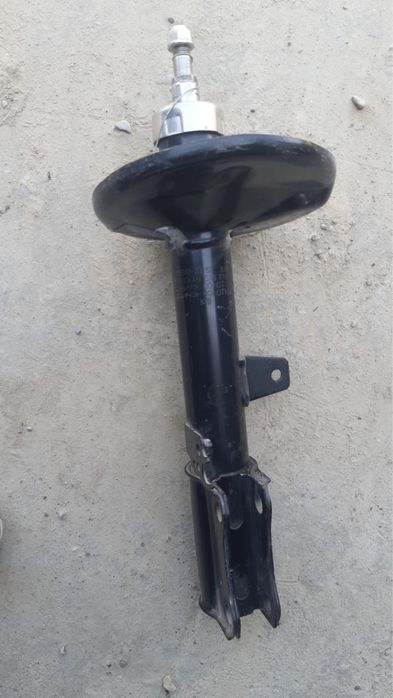 Амортизатор для Камри 20, 25