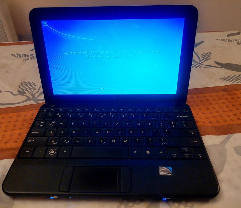 Работещ лаптоп HP compaq mini