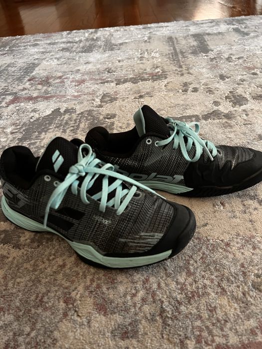 adidasi tenis babolat