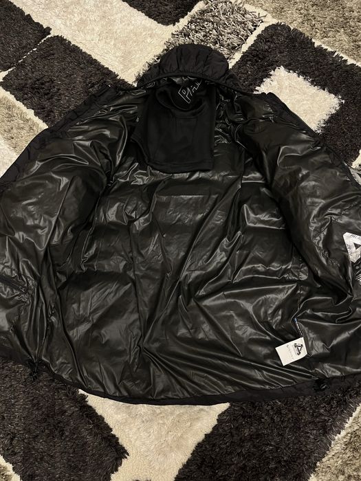 Куртка Palace.